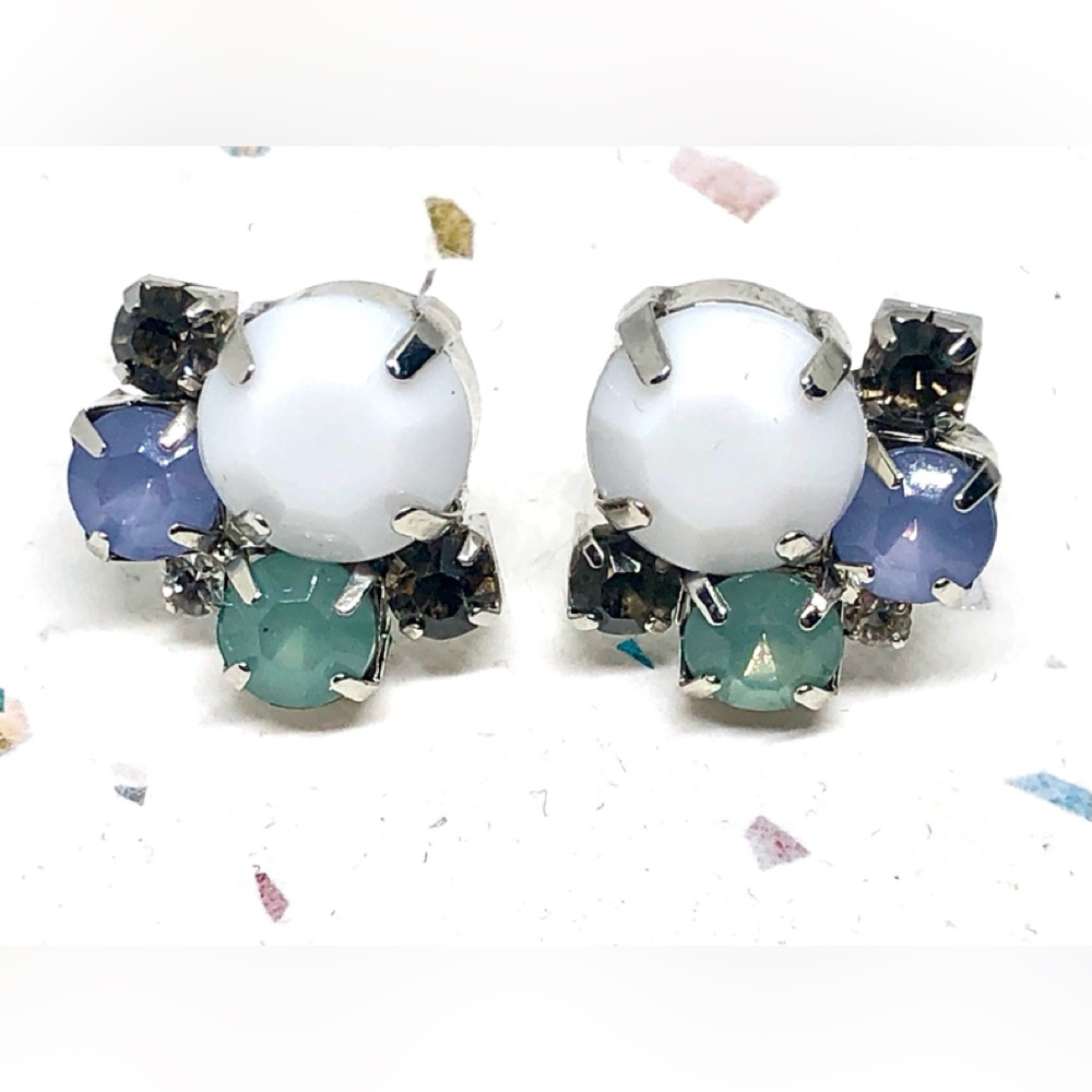 White Gray Blue Green Acrylic Gem & Rhinestone Cluster Studs Stud Earrings NWOT